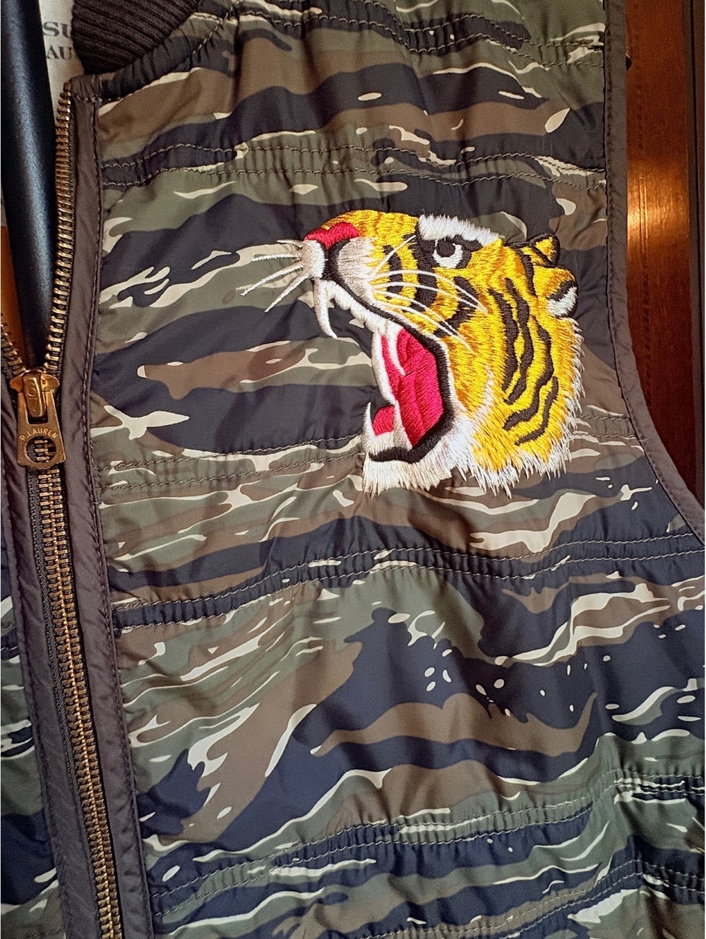 RARE Ralph Lauren Tiger Puffer Vest XL - Picture 3 of 9
